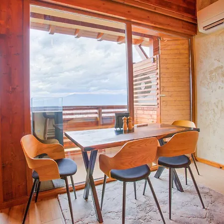 Lejlighed Two Stylish Apartments With Amazing View